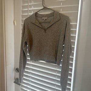 Gianni Bini - Cropped Light Heathered Grey Quarter Zip Sweatshirt Size XS